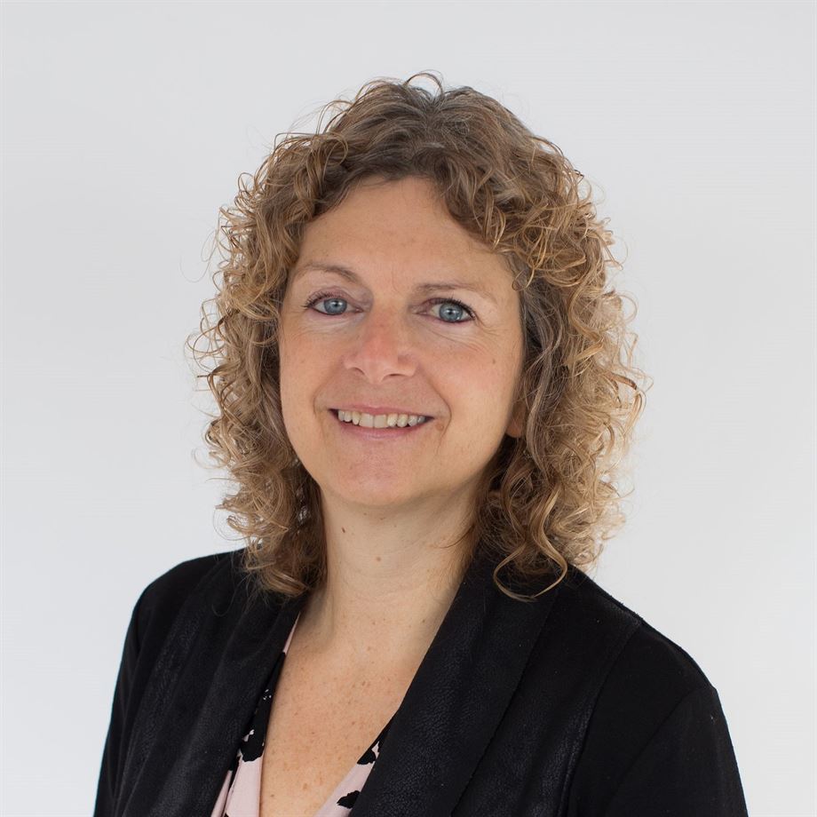 Christine Cowan-James